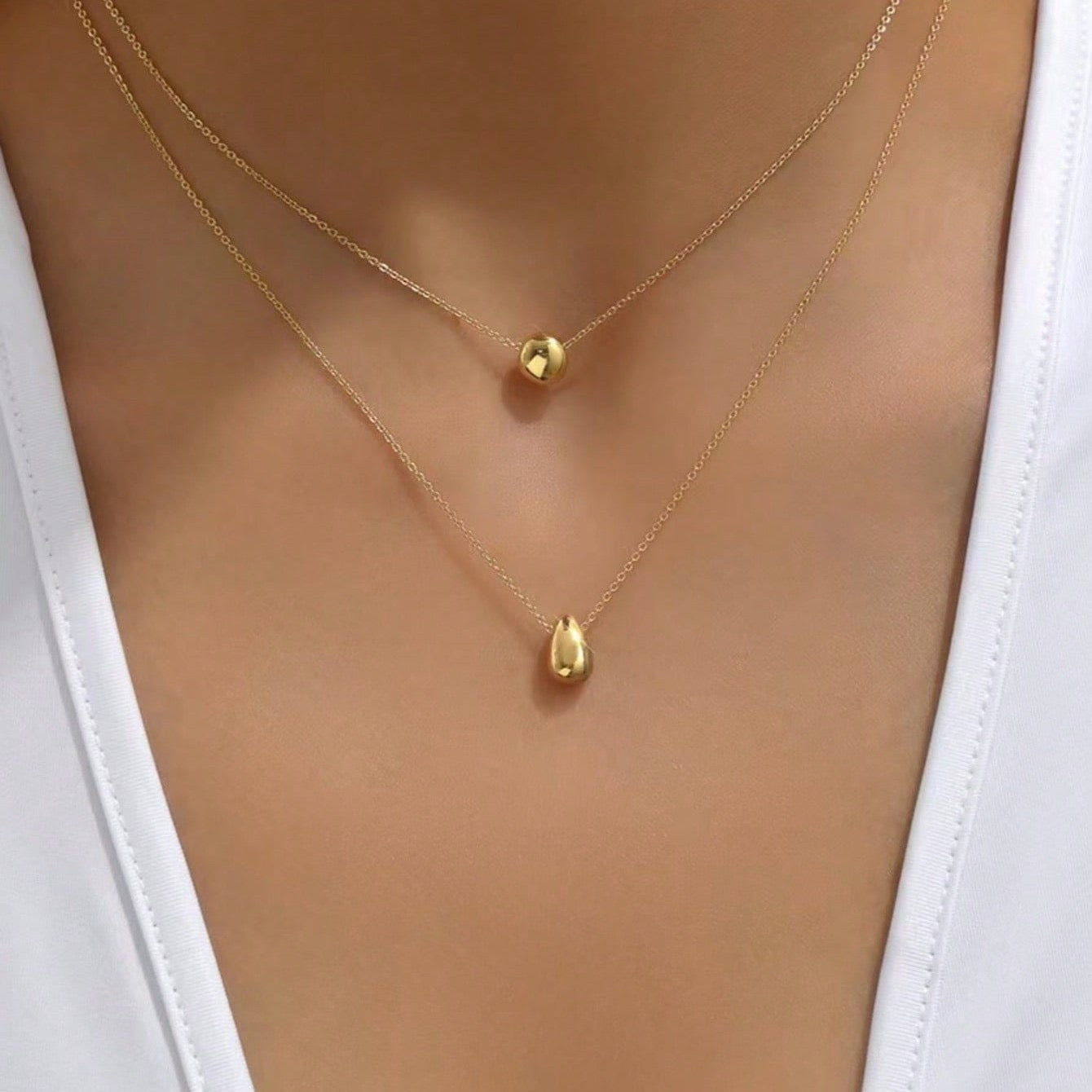 Simple layered necklace
